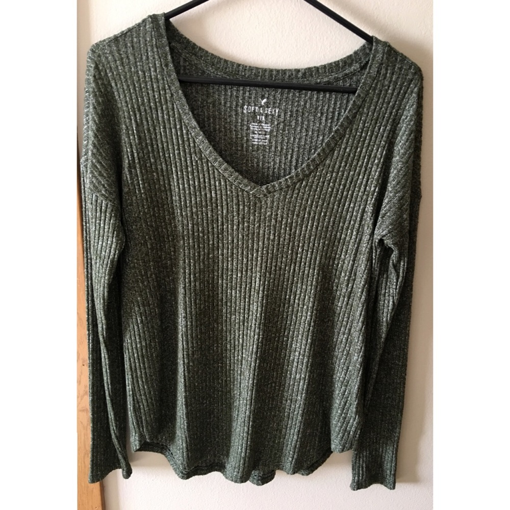 NWOT | Long Sleeve Tee | M | American Eagle